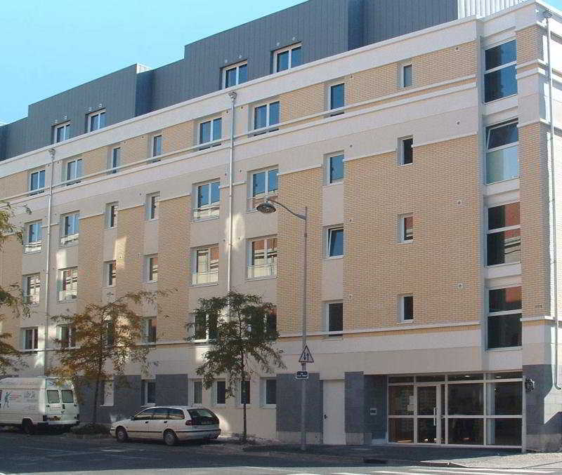 Sejours & Affaires Reims Clairmarais Aparthotel Bagian luar foto